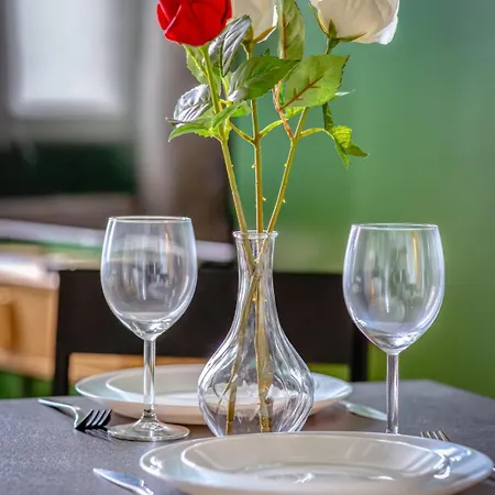 Chez Guillaume - Jungle Renove Balneo A La Gare Апартаменты *