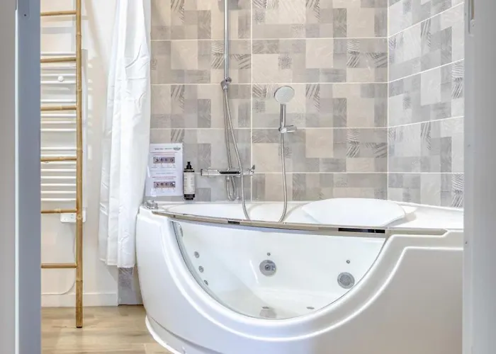 Apartmán Chez Guillaume - Jungle Renove Balneo A La Gare