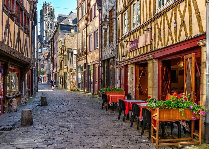 Chez Guillaume - Jungle Renove Balneo A La Gare Apartment